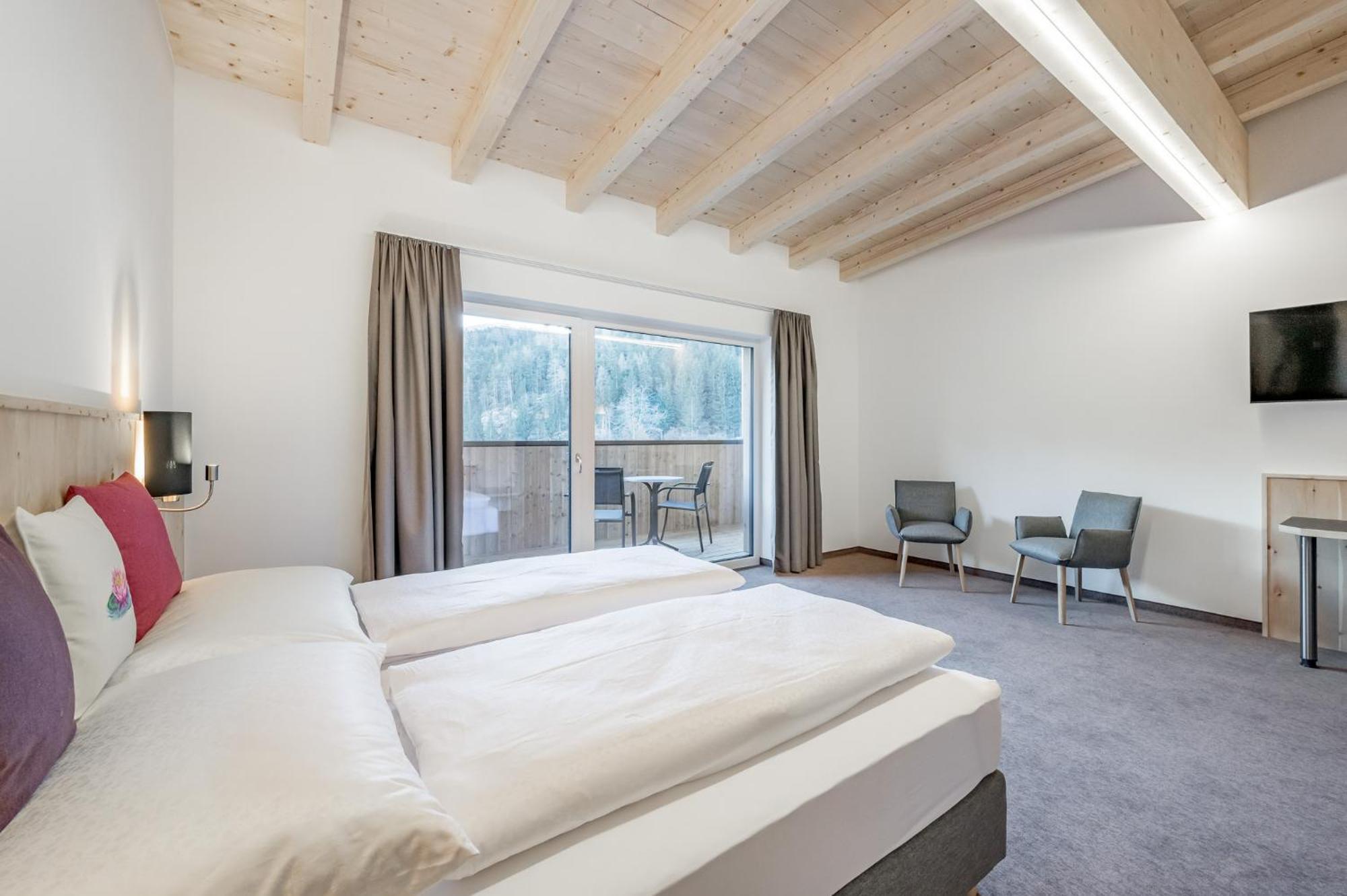 Seehueter'S Hotel Seerose Oetz Dış mekan fotoğraf