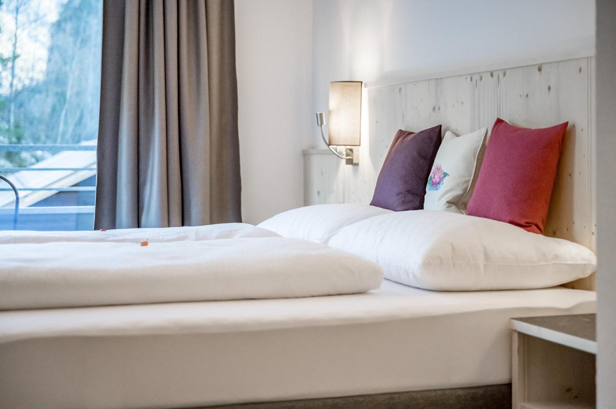 Seehueter'S Hotel Seerose Oetz Dış mekan fotoğraf