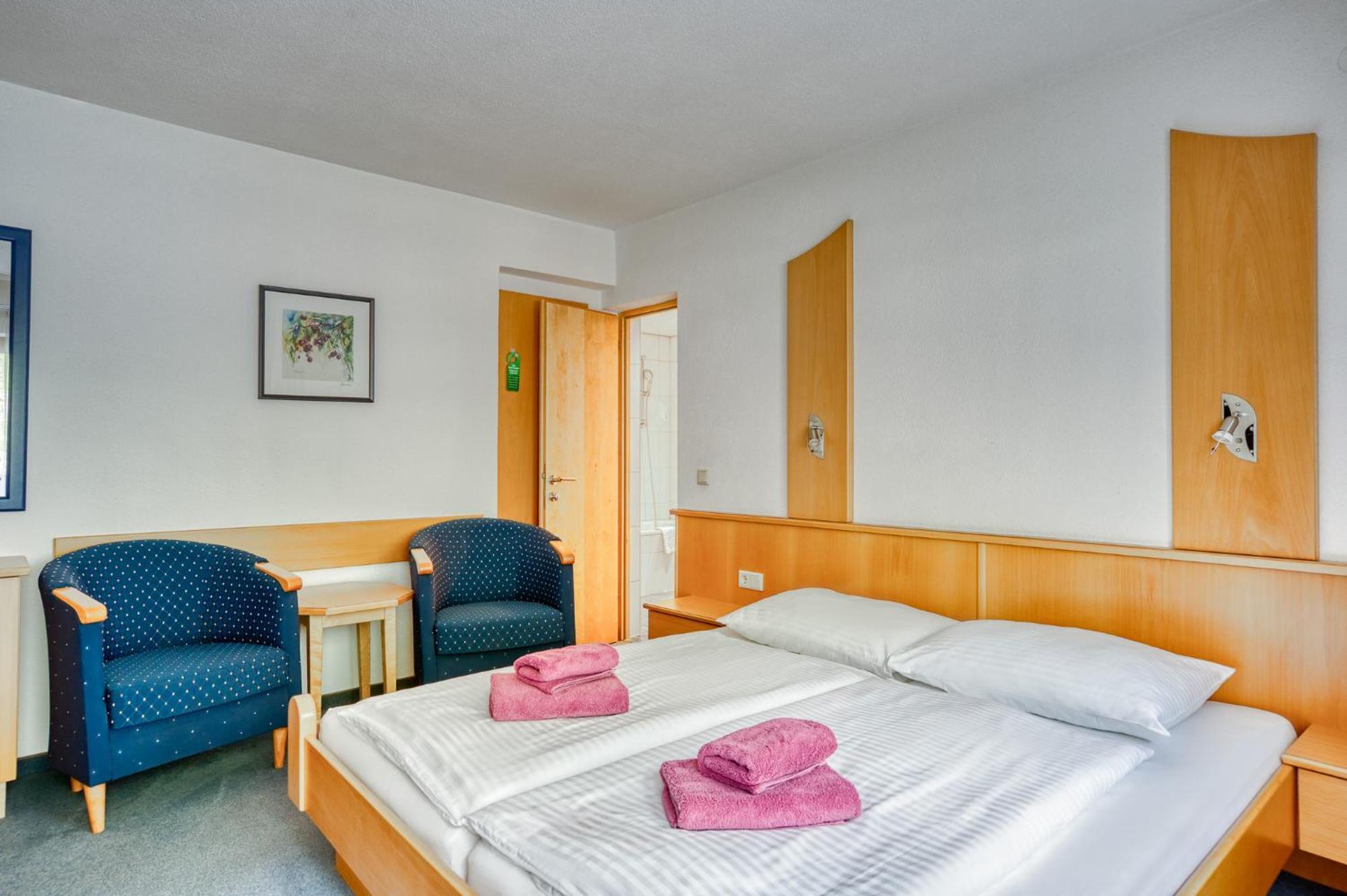 Seehueter'S Hotel Seerose Oetz Oda fotoğraf